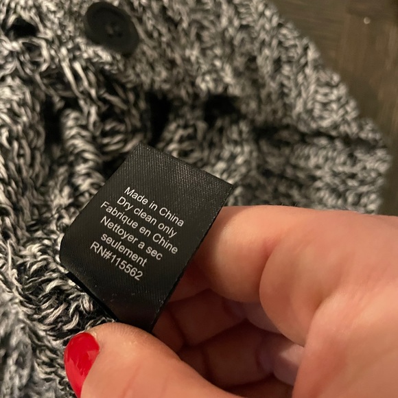 Elizabeth and James Gray Loose Knit Cardigan Sweater - Picture 4 of 11